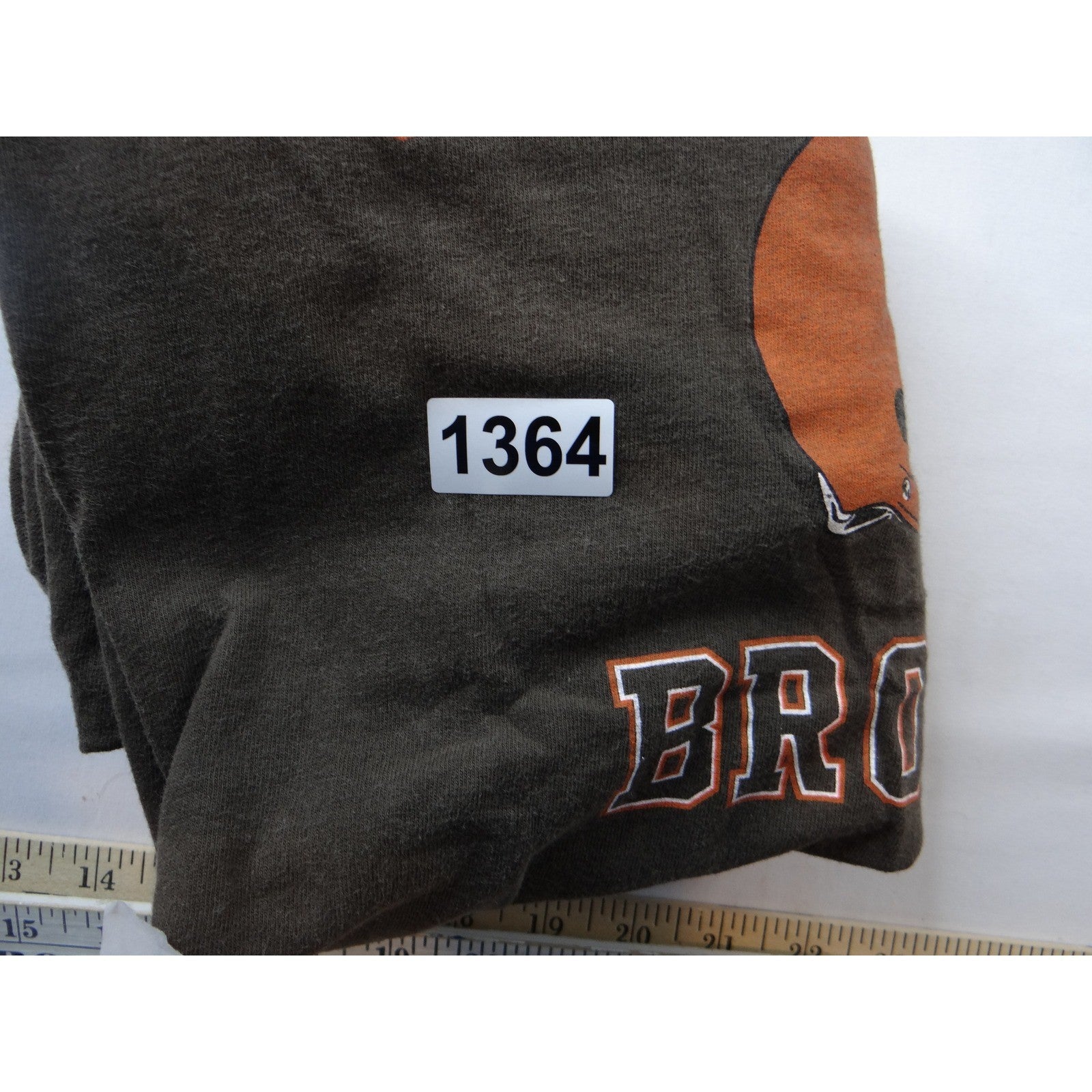 Cleveland Browns NFL Football Helmet Graphic T Shirt Men's Brown