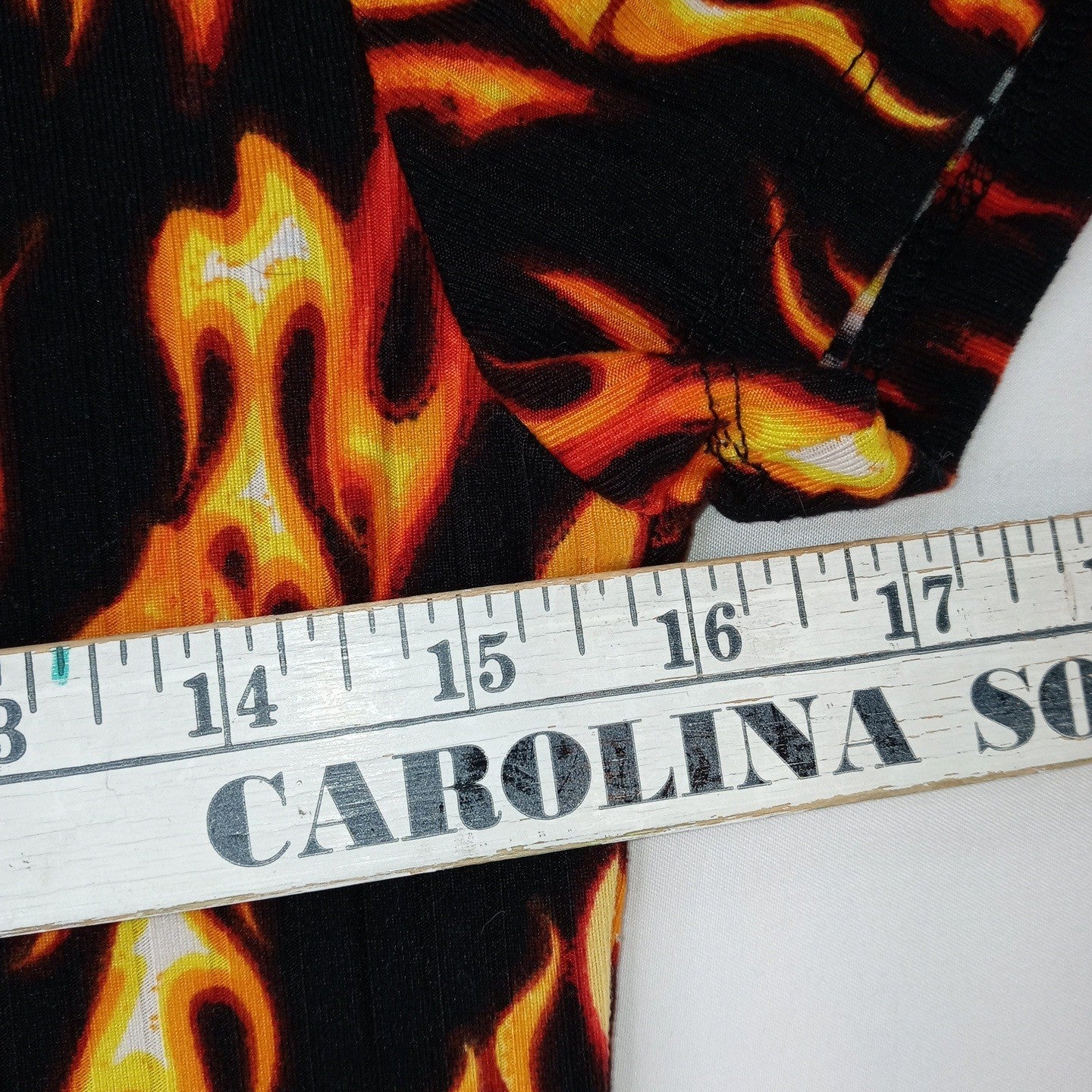 J FOR JUSTIFY Flame Print Crisscross VNeck CropTop Women Size M Black Orange Red
