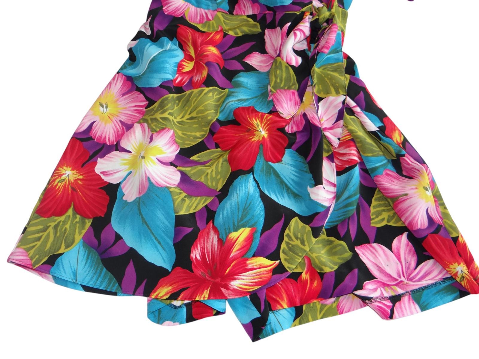 Vintage S.L. Petites Floral Short Dress – Vibrant Tropical Style
