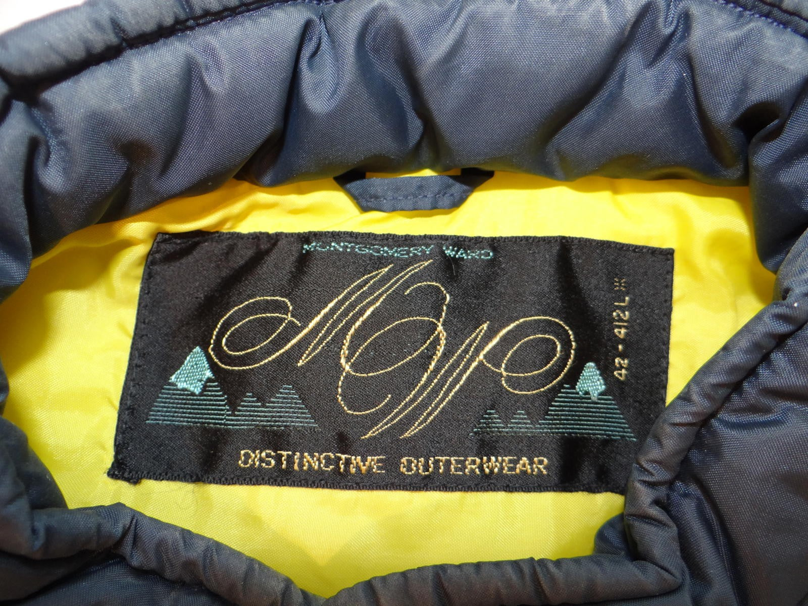 Vintage 1980s Men's Reversible Puffer Vest with Snap Buttons