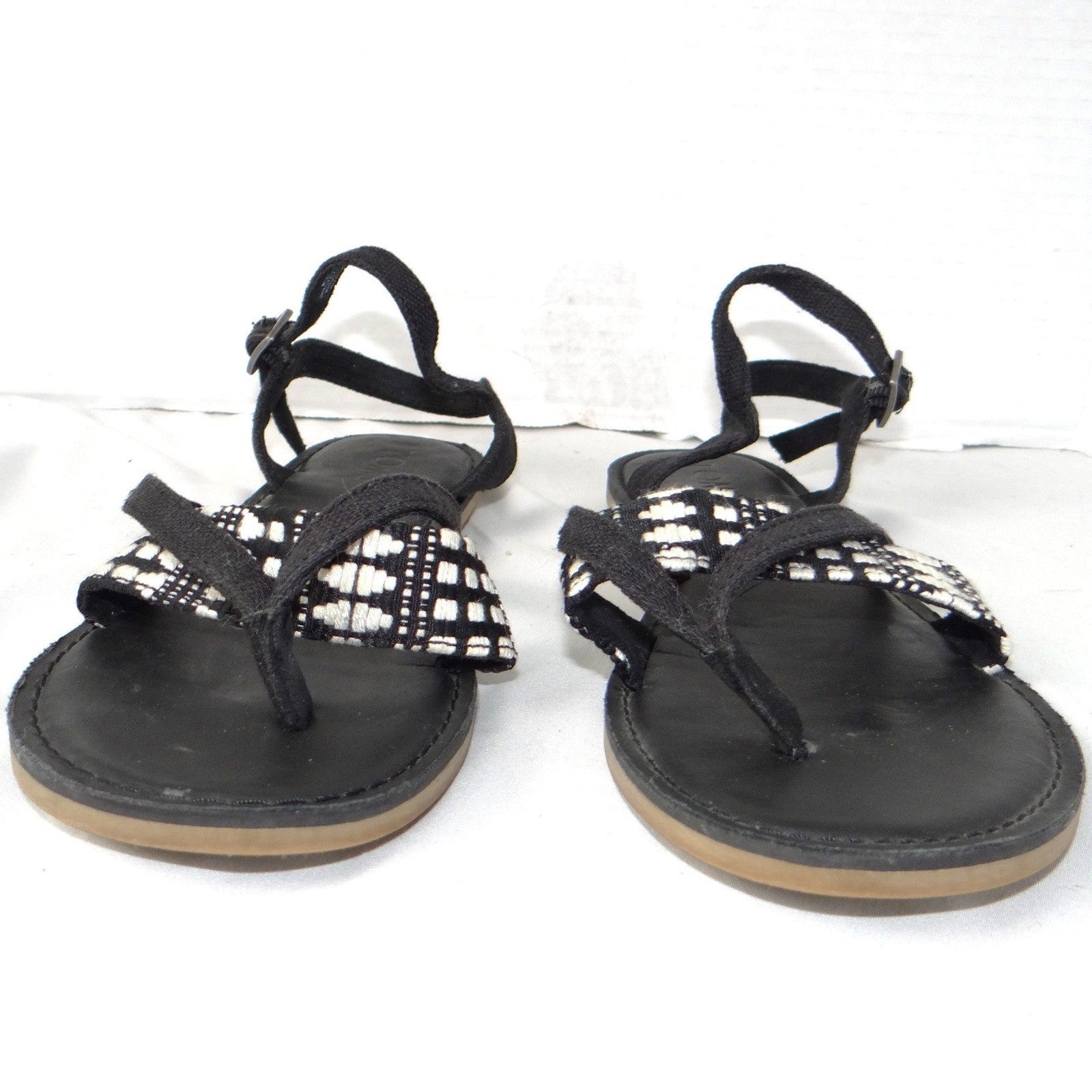TOMS Lexie Black White Woven Geometric Ankle Strap Flat Sandals Womens 7.5