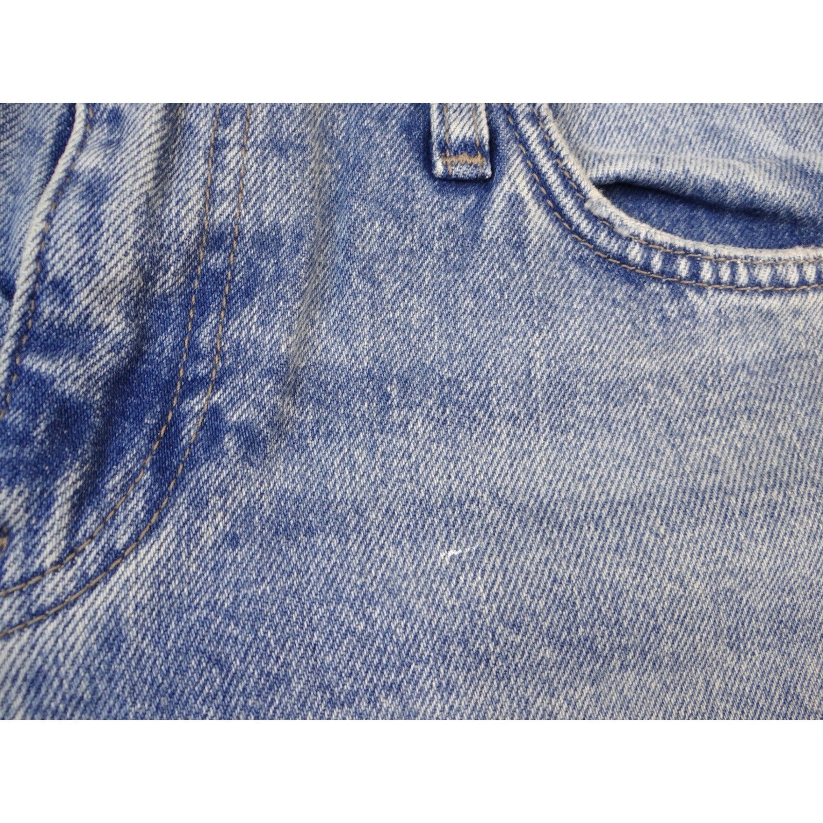 ZARA Women Straight Leg Jeans Light Wash Distressed Raw Hem Size 6
