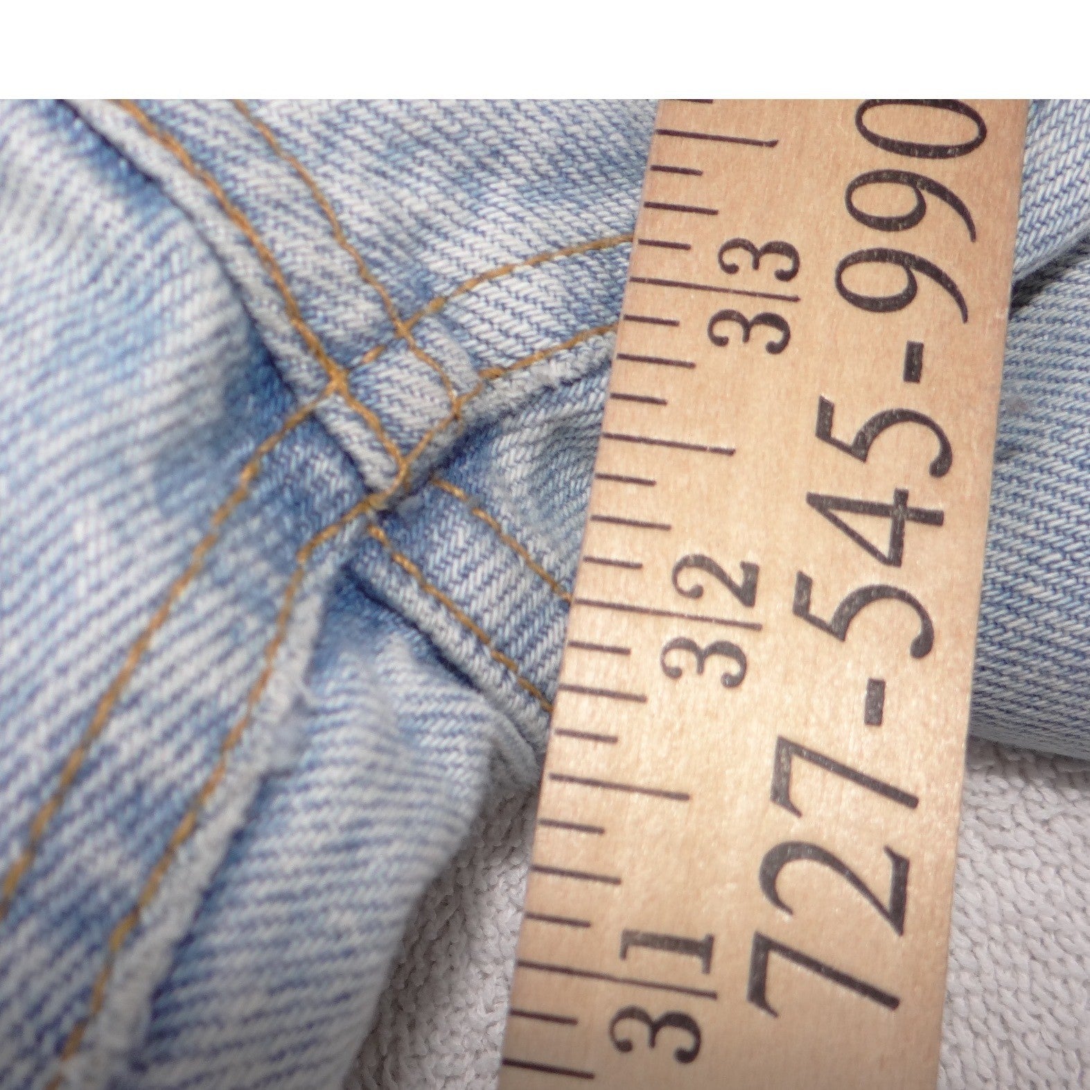 Calvin Klein Vintage Mens Light Wash Straight Leg Relaxed Denim Jeans 34x32