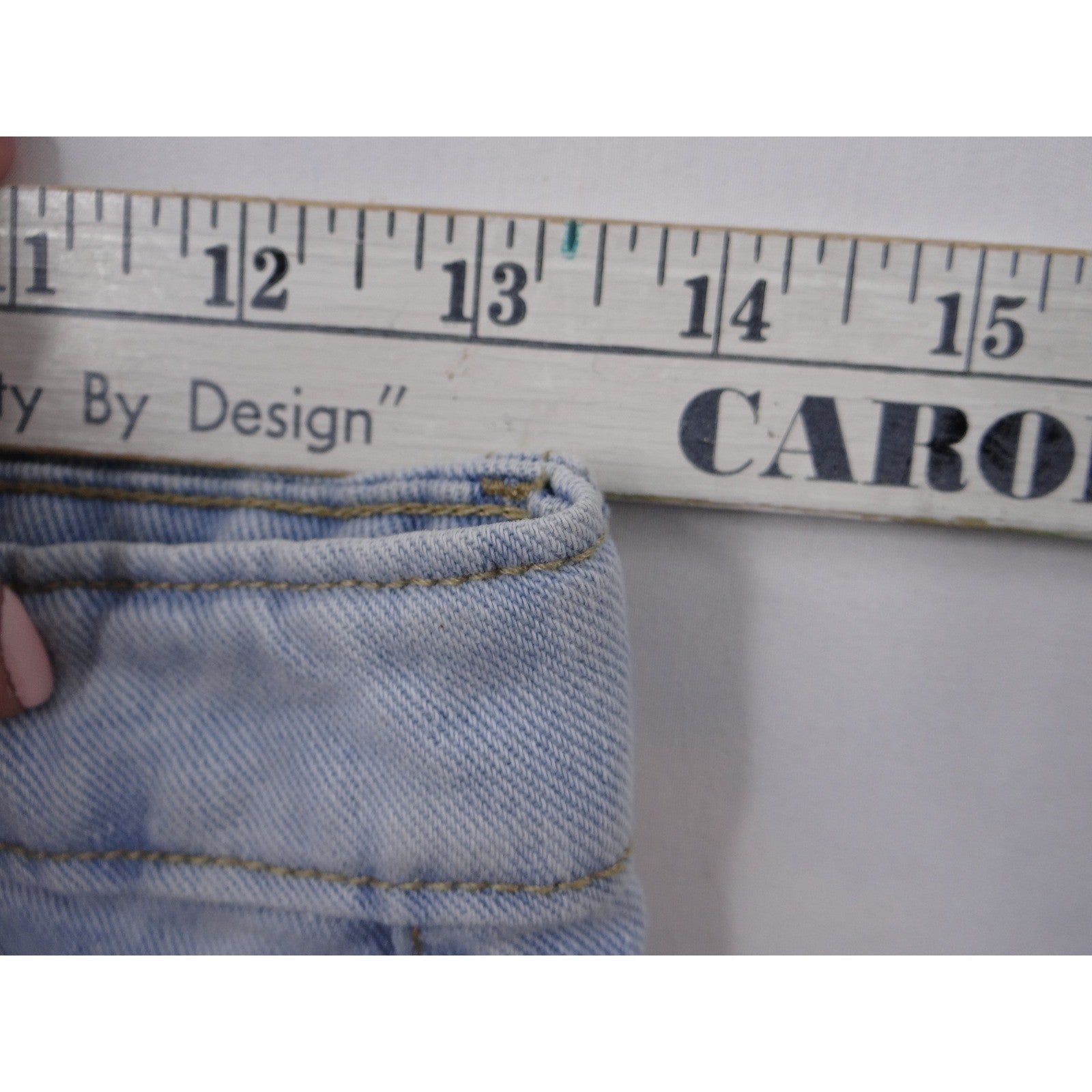 Wild Fable Womens Light Wash Denim Cutoff Shorts High Rise Distressed Size L