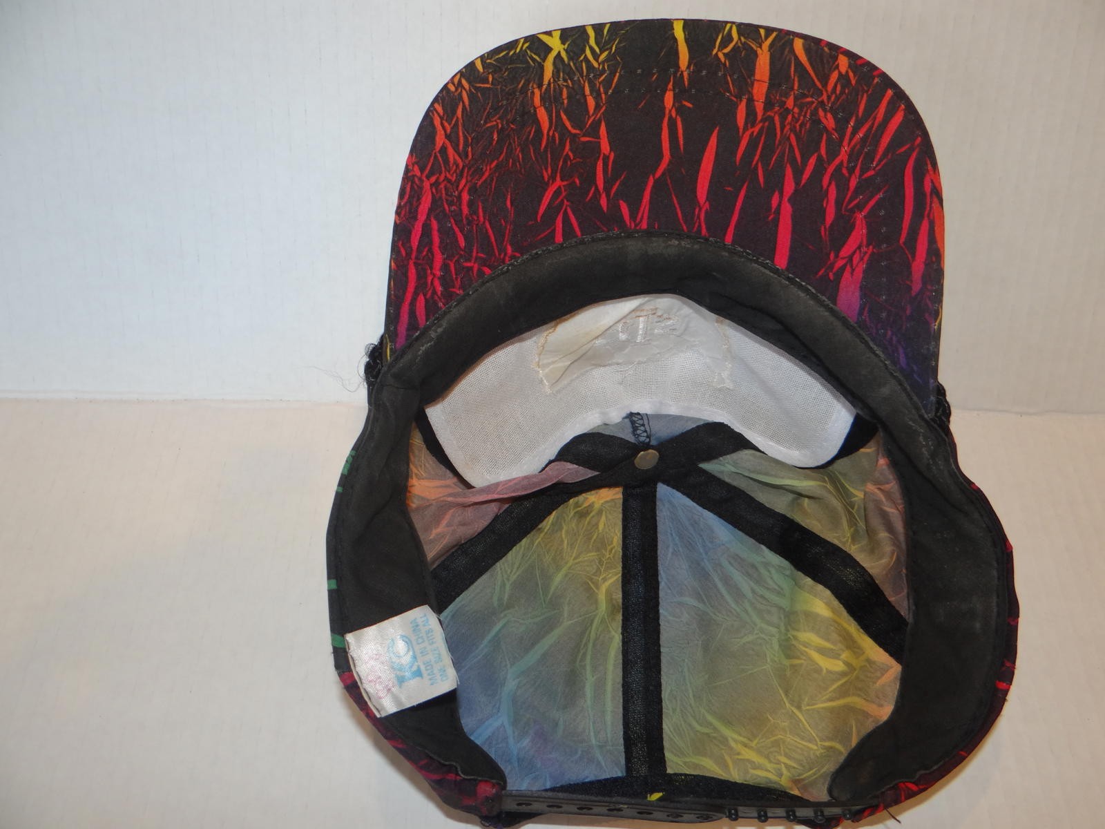 Vintage Multicolor AIS Automotive Cap with USA Map Design