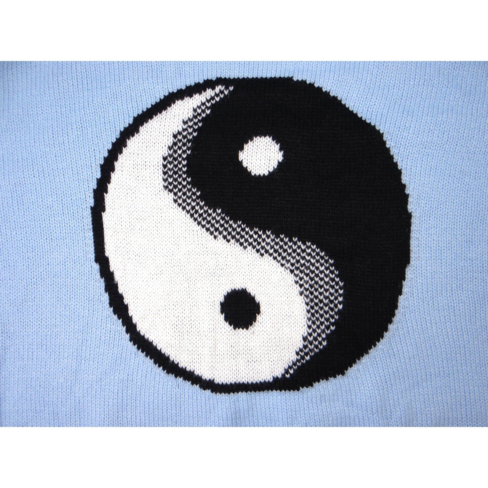 NO BOUNDARIES Light Blue Yin Yang Distressed Knit Cropped Sweater Women's XXL