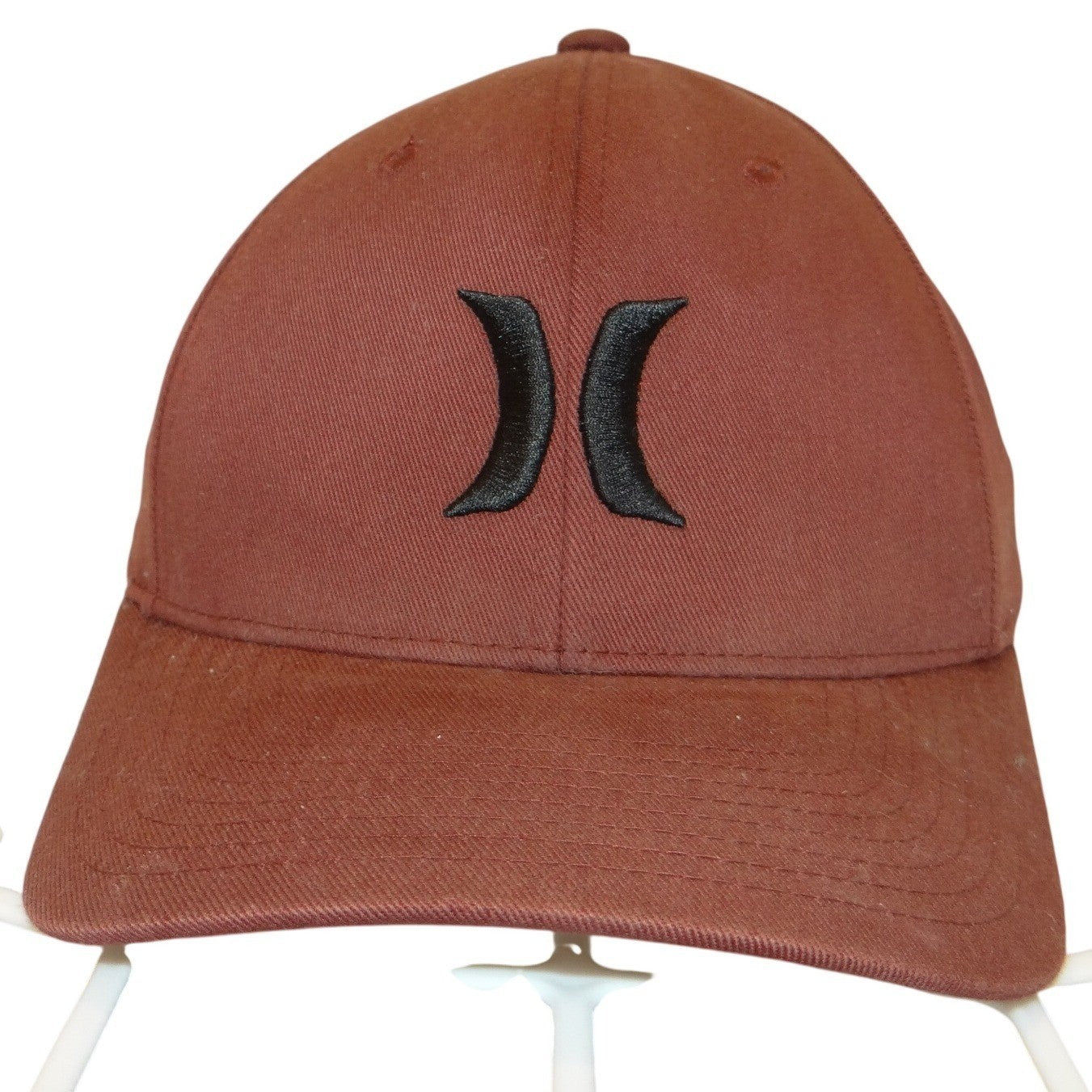 Hurley Flexfit Baseball Cap Hat Burgundy Maroon Embroidered Logo Mens S-M