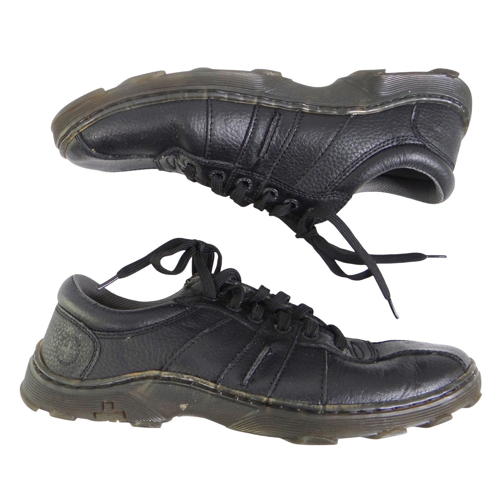 Dr. Martens Pembroke Black Pebbled Leather Low Top Sneakers Mens 11