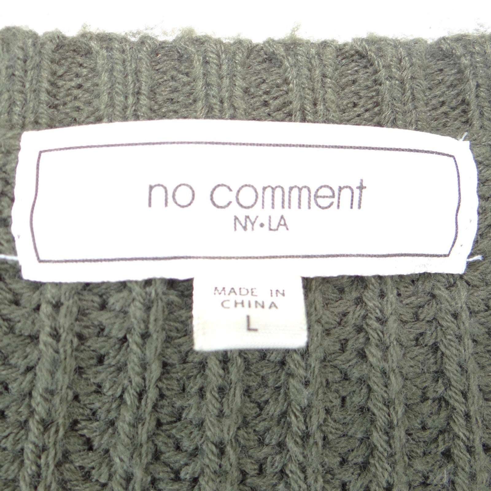 No Comment Womens Olive Green Cable Knit Fringe Sweater Crew Neck Pullover L