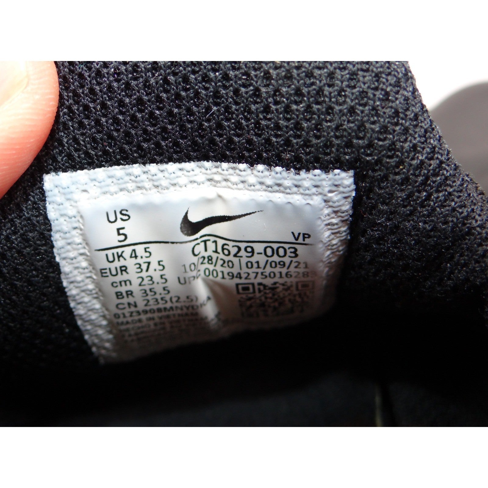 Nike Zoom Pulse Triple Black Nursing Shoes CT1629-003 Sz 5