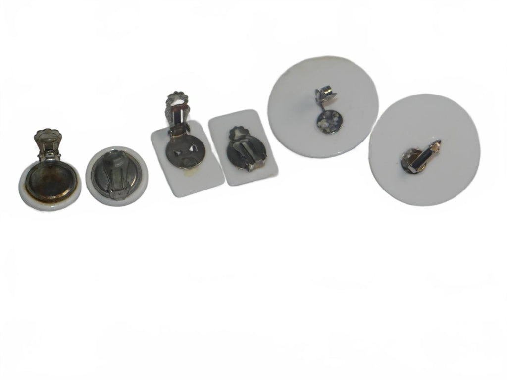 Set of Vintage White Clip-On Earrings lot 5