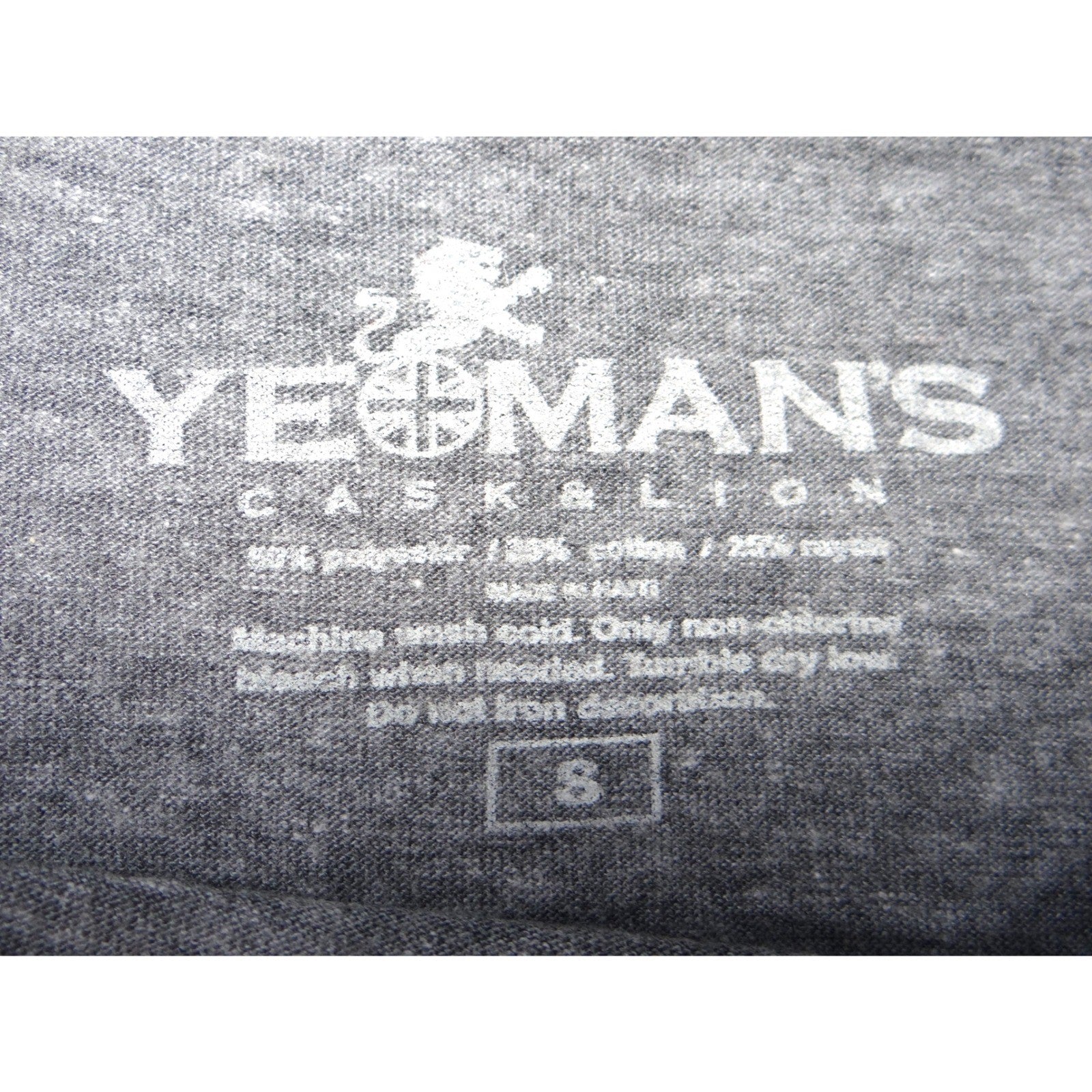 Yeomans Cask Lion Womens T Shirt Queen Elizabeth David Bowie Lightning Grey S