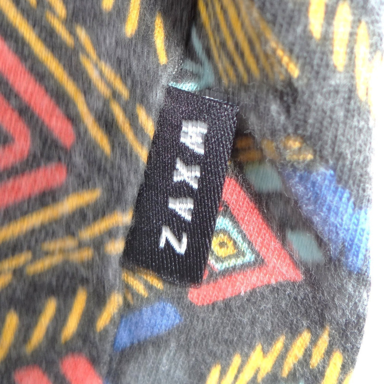Vintage WXYZ Mens Small Geometric Tribal Print T-Shirt Short Sleeve Crewneck