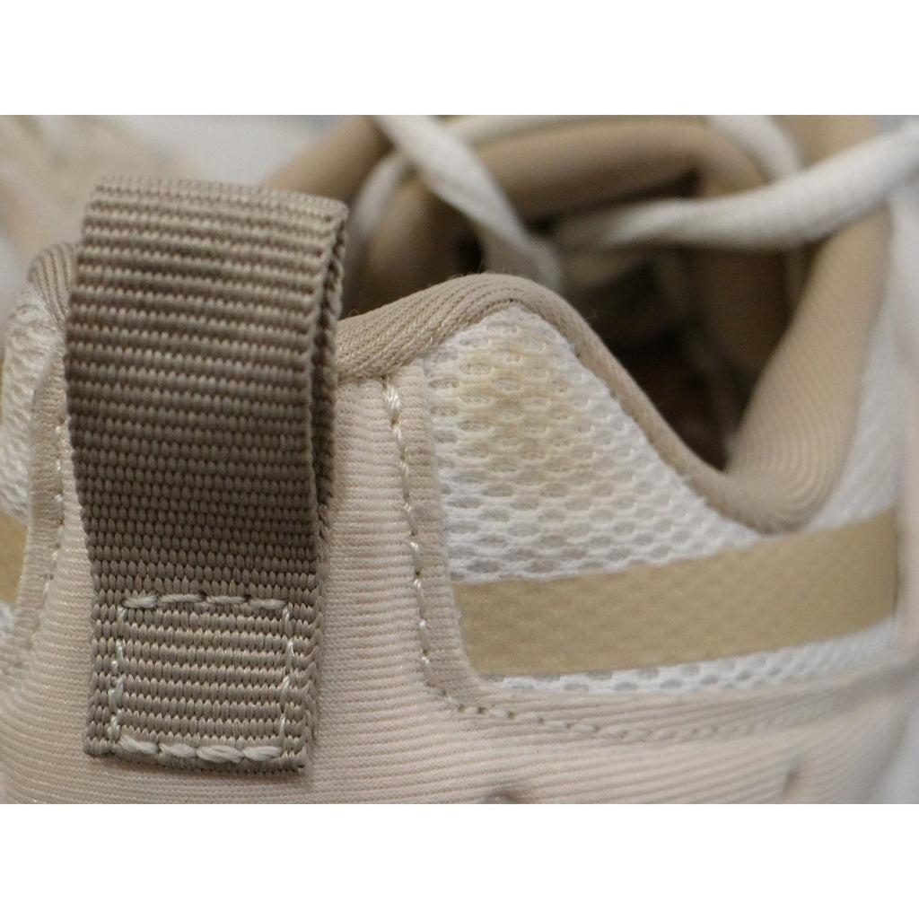 Reebok Women's Sneakers Beige Size 7.5 Running Athleisure