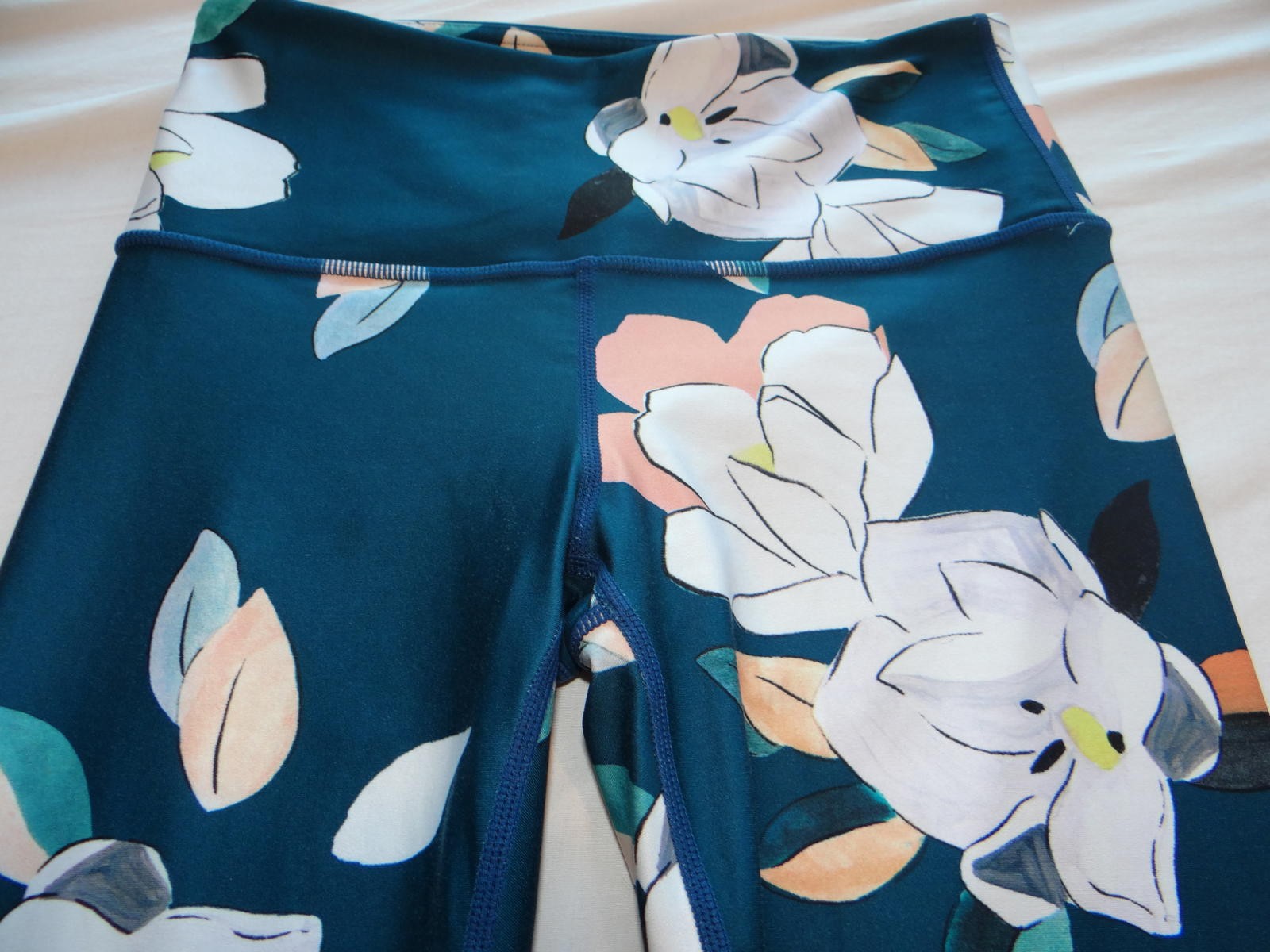 Floral High-Waisted Leggings by OAILA - Navy Blue