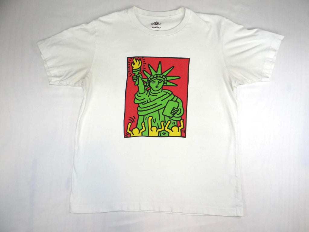 Vintage Keith Haring White Graphic T-Shirt with Statue of Liberty Print - Large