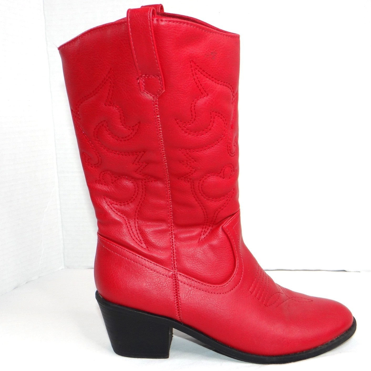 Red Faux Leather Cowgirl Boots Women's Size 6M US Embroidered Chunky Heel