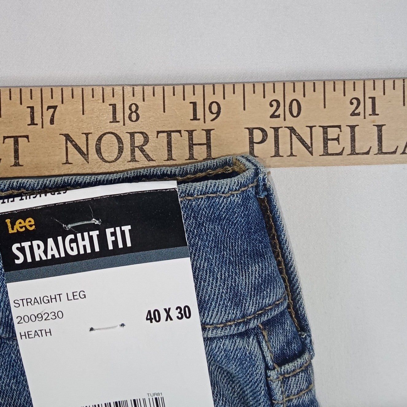 NWT-Lee Mens Straight Fit Straight Leg Jeans Heath Blue 40x30 Premium Flex