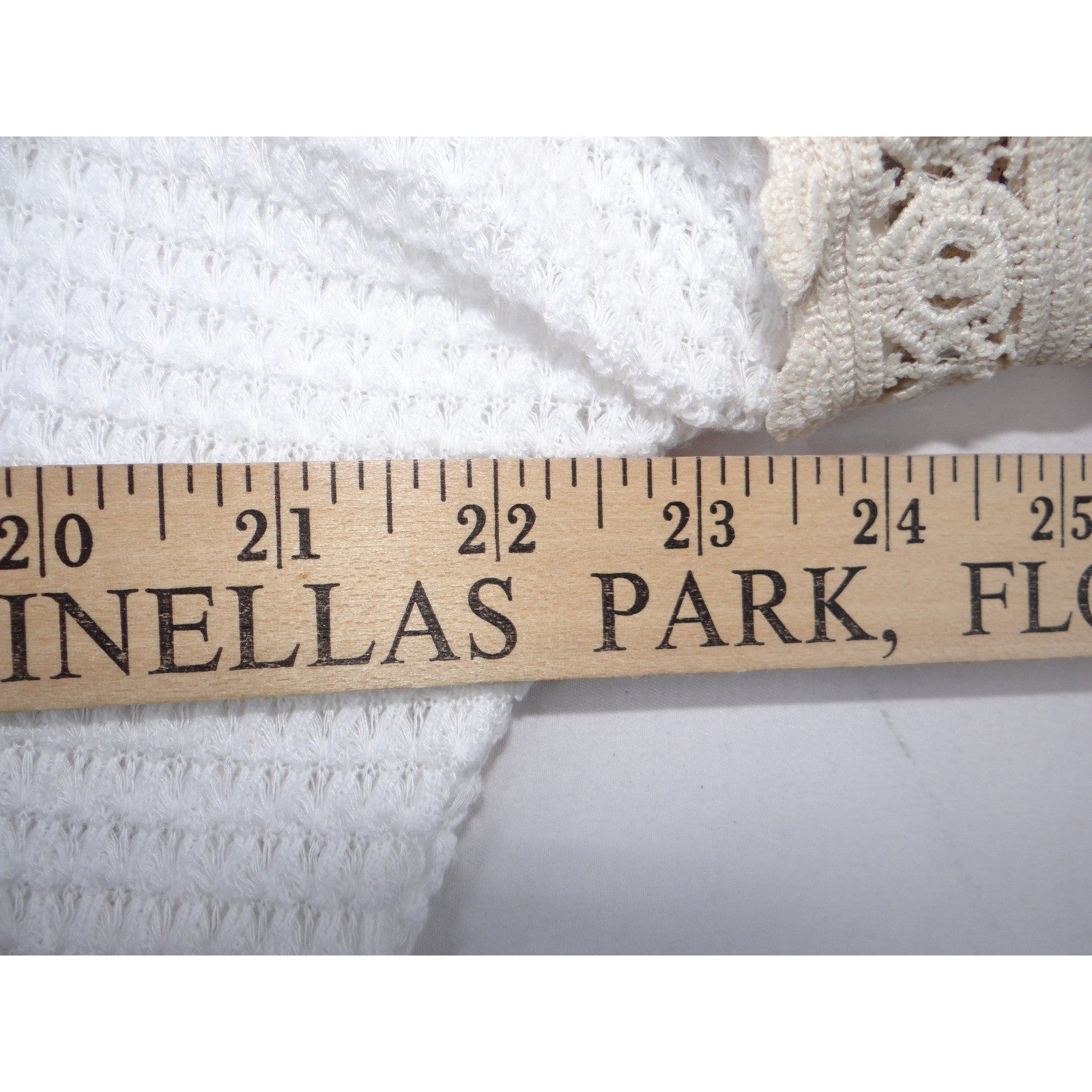 TRESICS White Waffle Knit Crochet Lace Patchwork Sleeve Sweater Women
