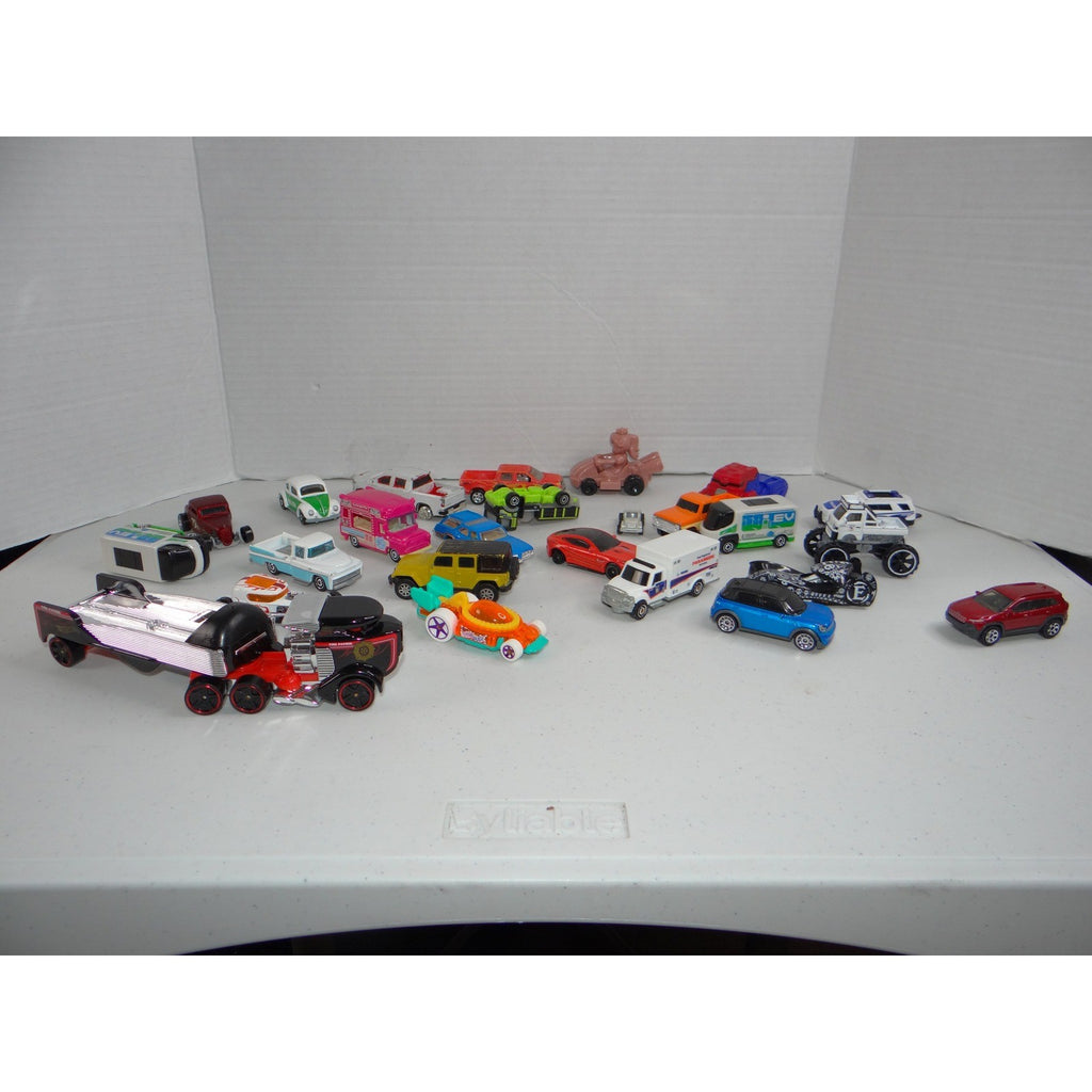 Mixed Toy Vehicle Lot Diecast Plastic Cars Trucks Ambulance Monster Truck 20+pc