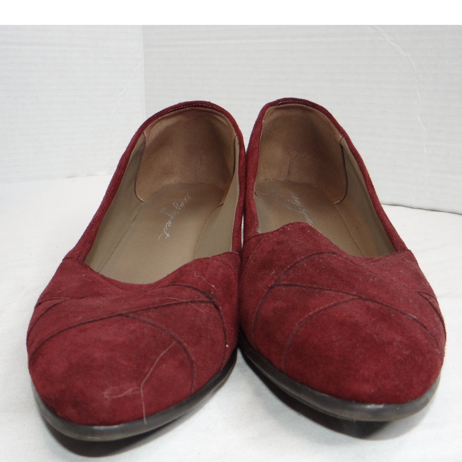 Easy Spirit Womens Burgundy Suede Wedge Heels Shoes Size 9