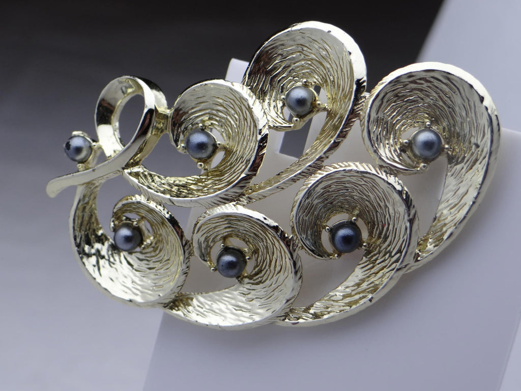 Silver-Tone Brooch with Black Pearls