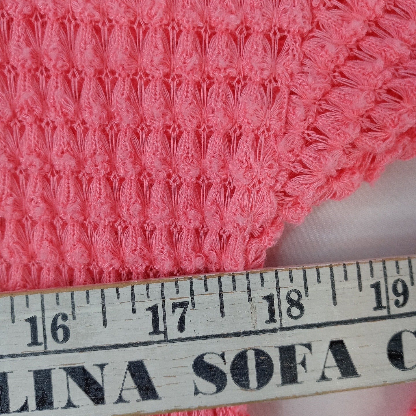 Blushed Coral Pink Waffle Knit Cropped Sweater Size L