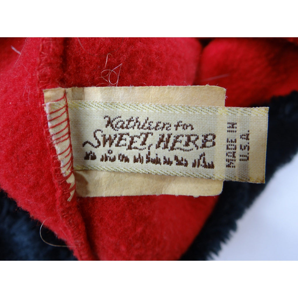 Vintage Kathleen for Sweet Herb Red Fleece Hat and Scarf Set Black Trim