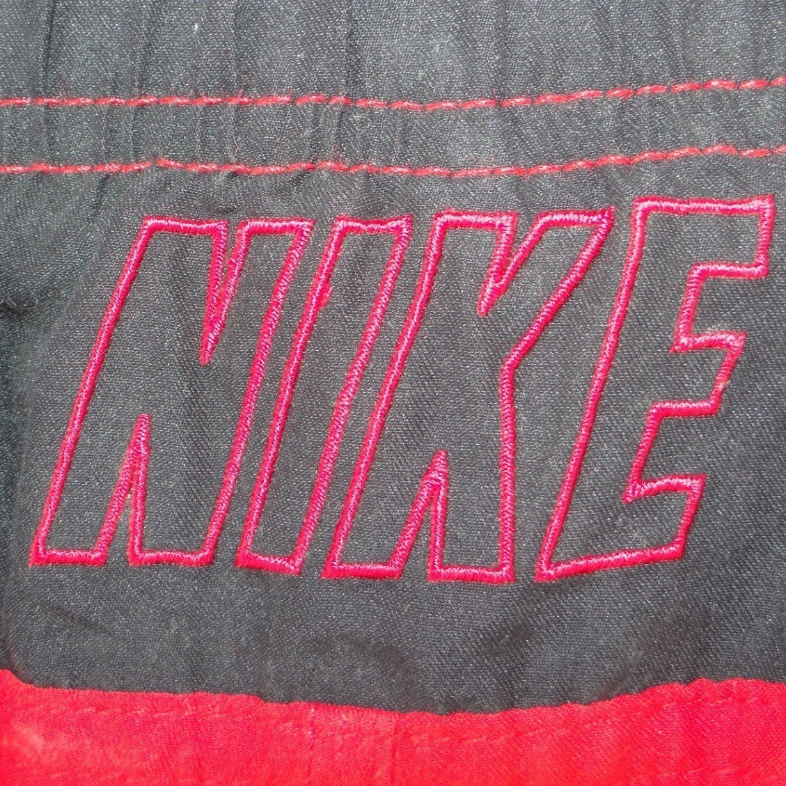 Nike Mens Red Colorblock Swim Trunks Board Shorts Mesh Lined Large