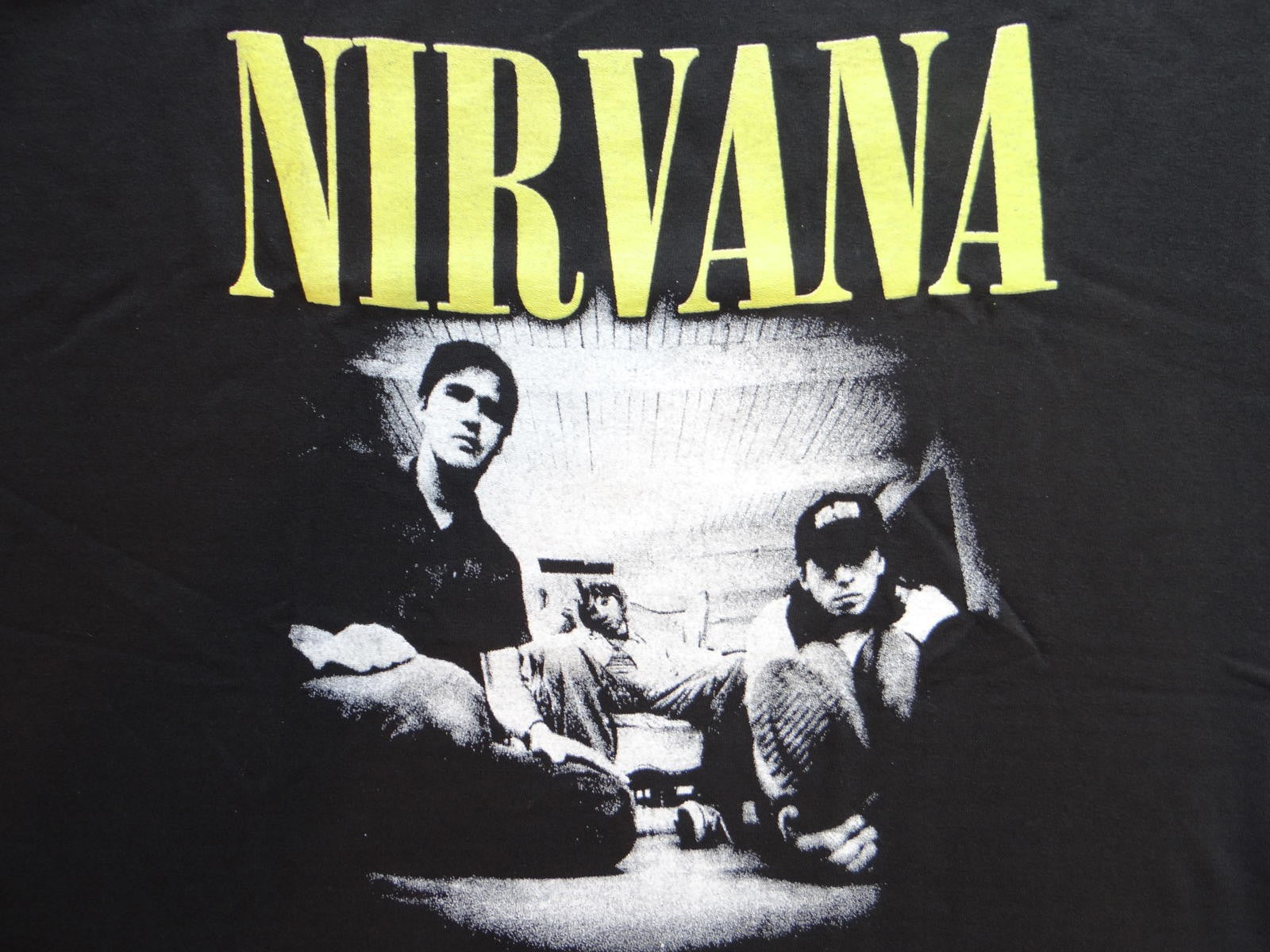 Medium #1 Nirvana Distressed Black Graphic Band T-Shirt
