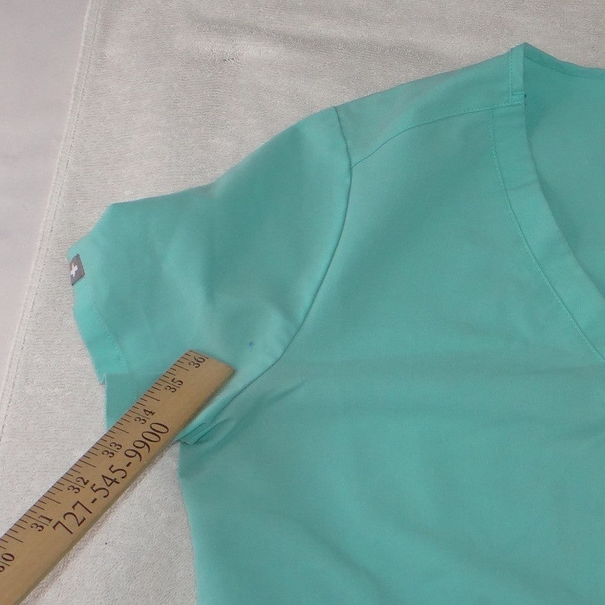 FIGS Technical Collection Women XS V-Neck Scrub Top Seafoam Green Short Sleeve