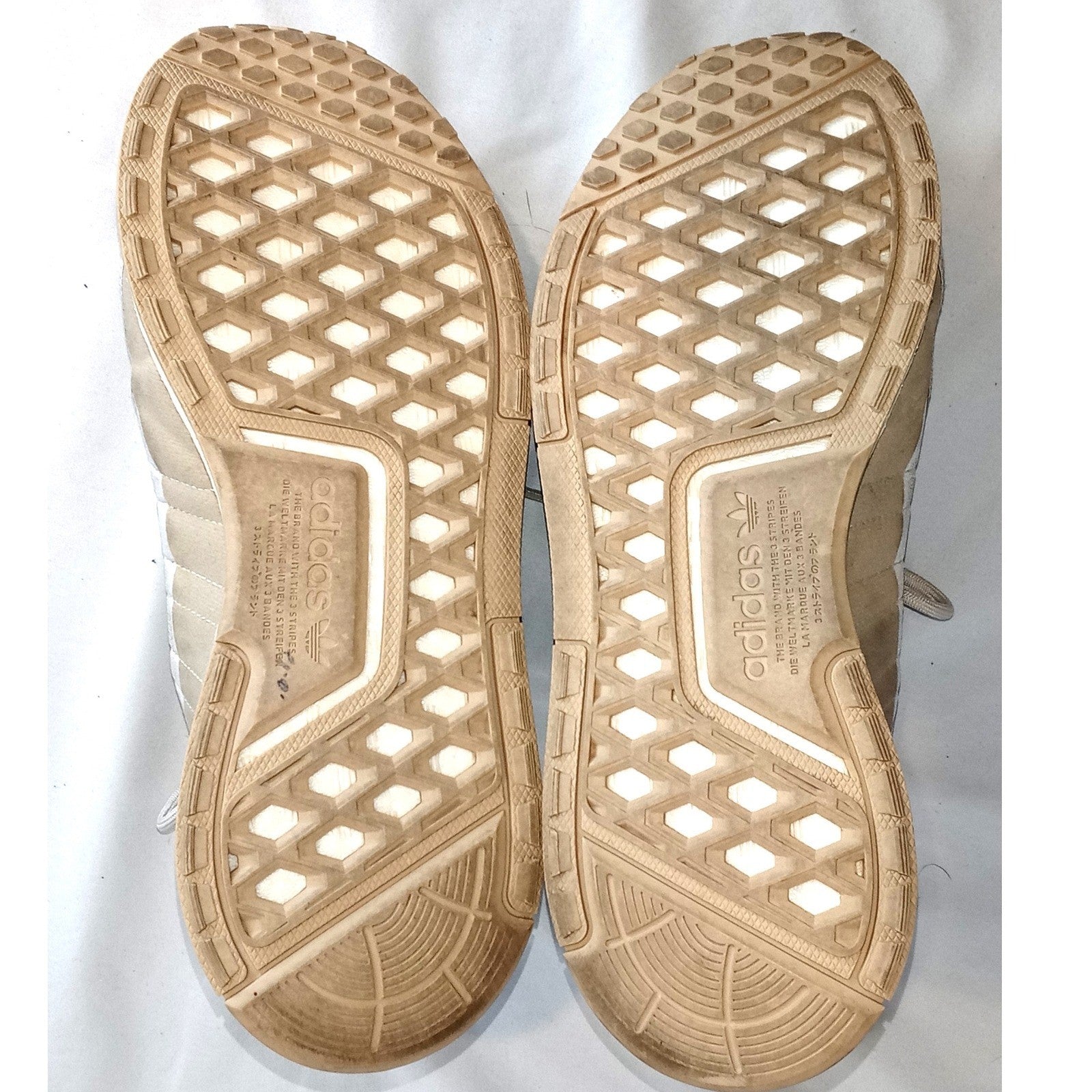 Adidas NMD_V3 Crystal White Magic Beige Women Sneakers Size 7