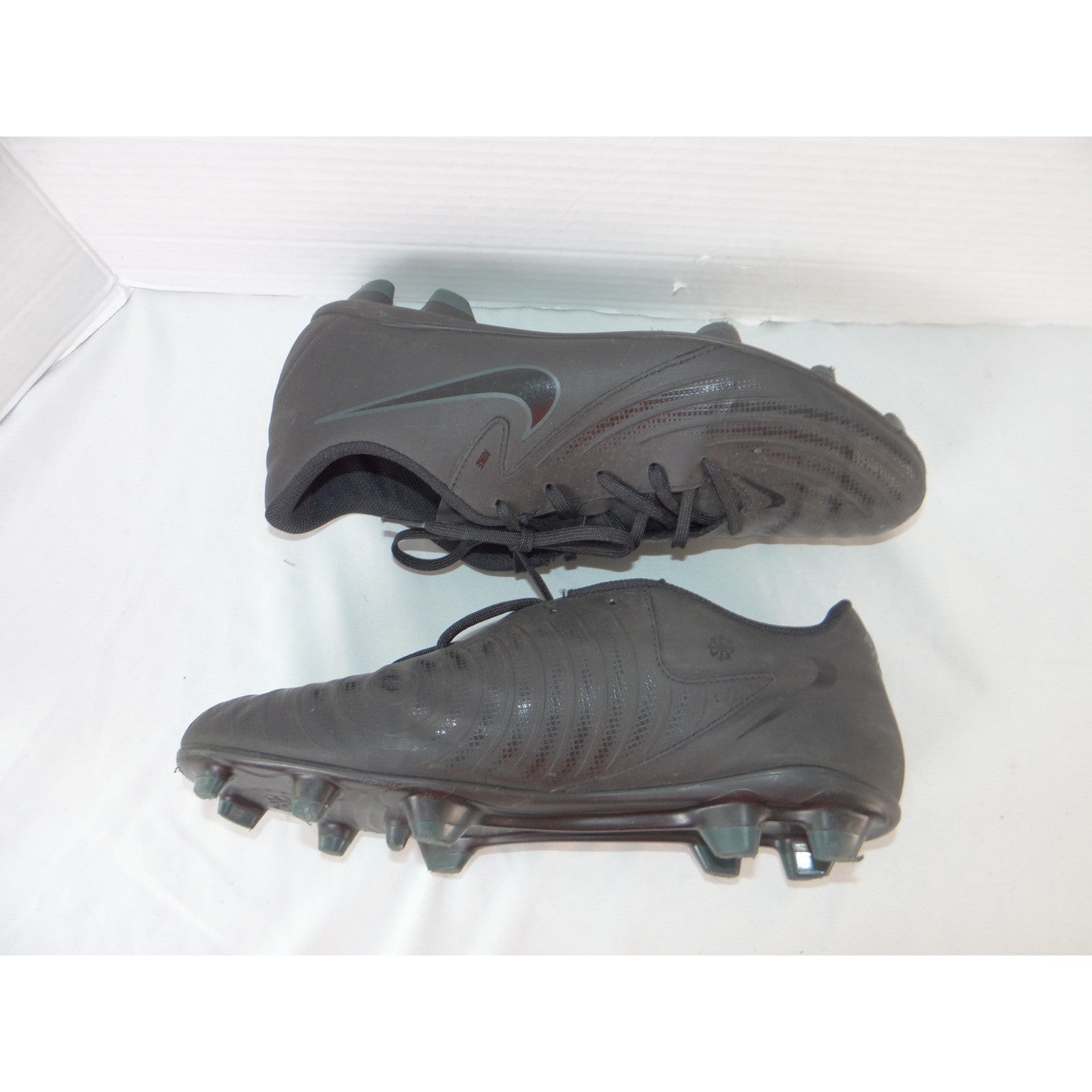 Nike Phantom GX Soccer Cleats Black FJ2557-002 Womens 11 Mens 9.5 FG Shoes