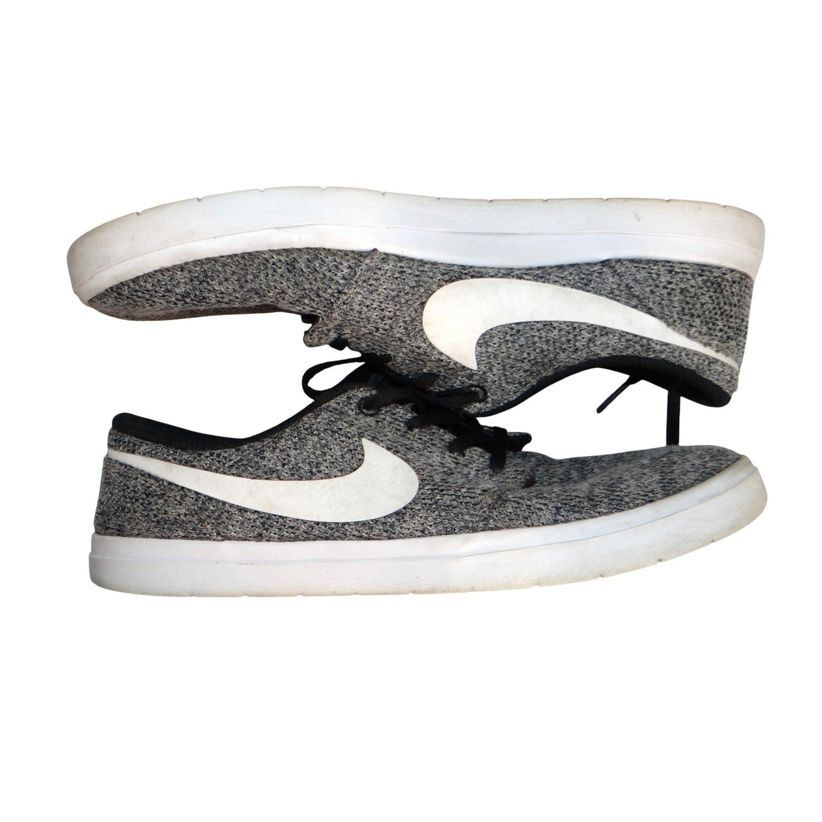 Nike Mens Shoes Gray White Knit Lace Up Athletic Sneakers Size 9.5