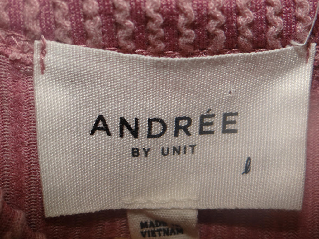 Andrée by Unit Women's Long Sleeve V-Neck Top