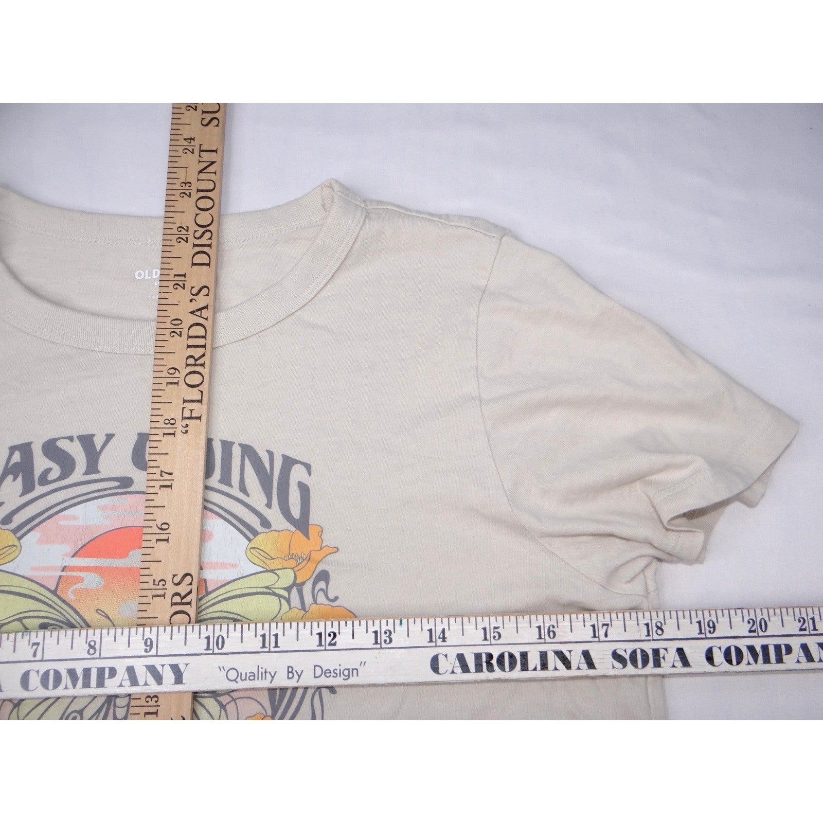 Old Navy Easy Going Butterfly Sunset Graphic T Shirt Women's Size Small Cream