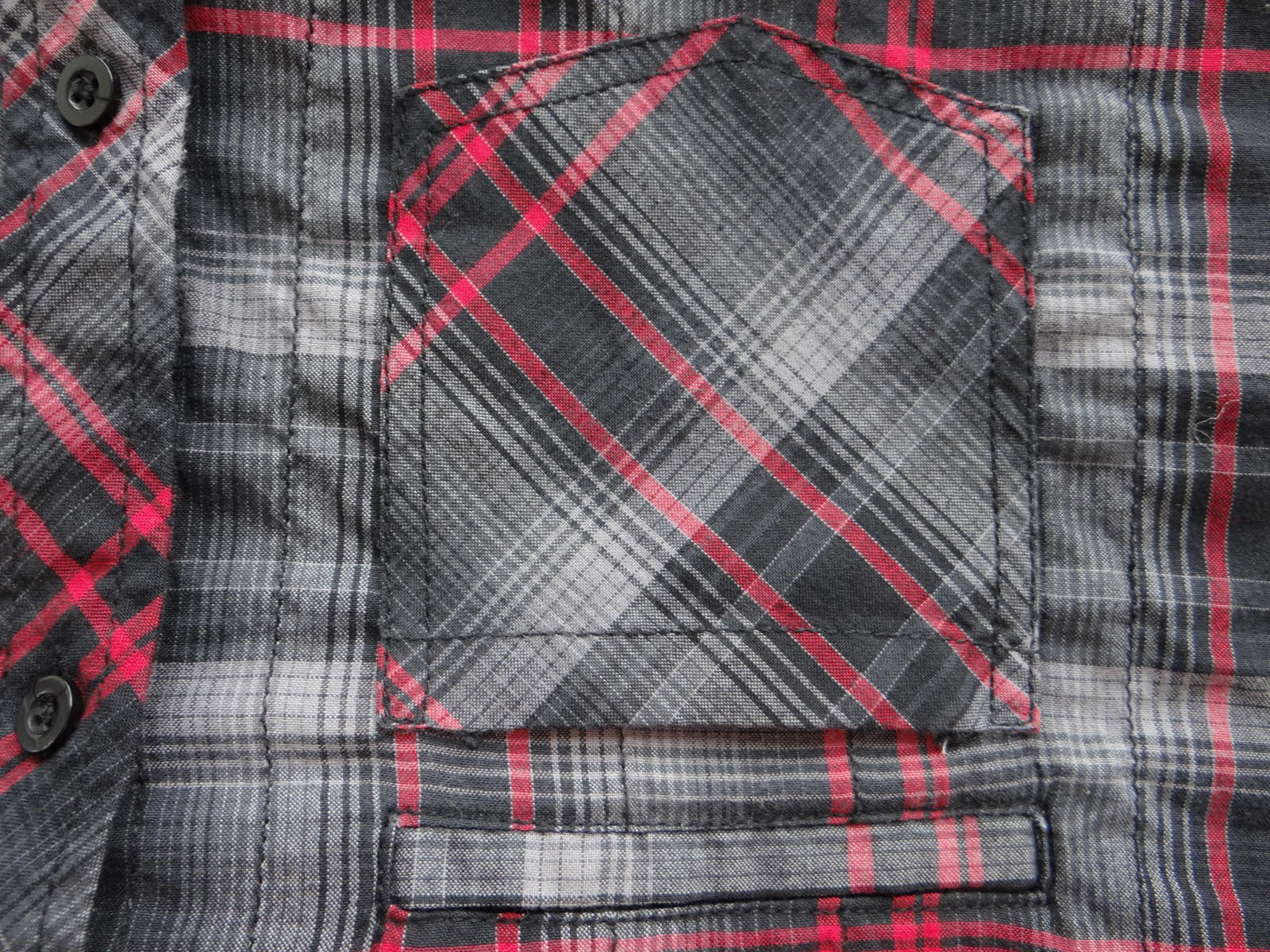 Airwalk Men's Long Sleeve Plaid Casual Shirt