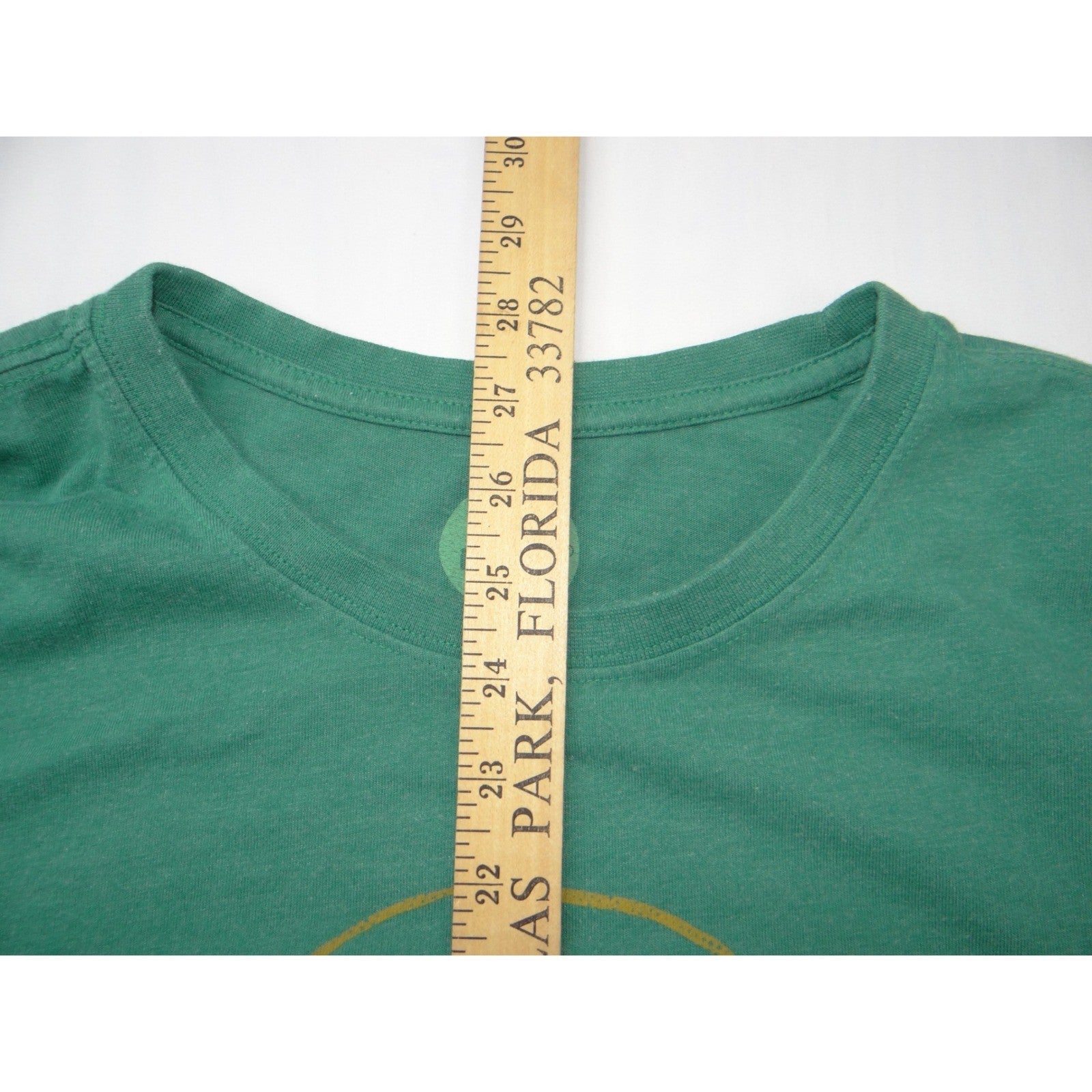Life is Good Mens XL Green Gruntled Smiley Face Crusher Long Sleeve Graphic Tee