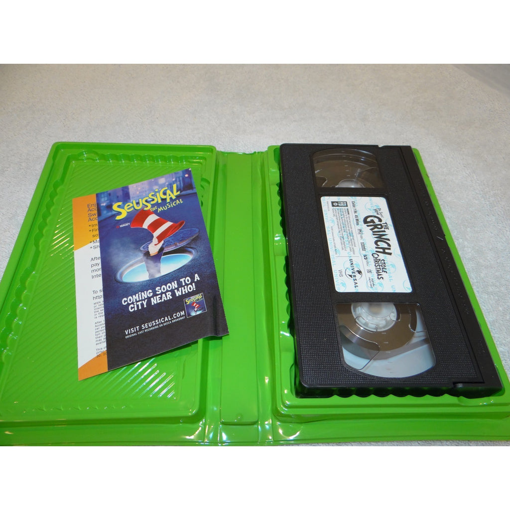 How The Grinch Stole Christmas VHS Jim Carrey Green Clamshell Case 2000 PG