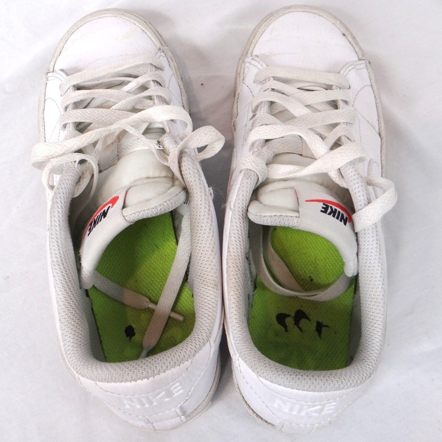 Nike Sport Shoes DH3161 101 White Lace Up Sneakers Youth Size 6.5