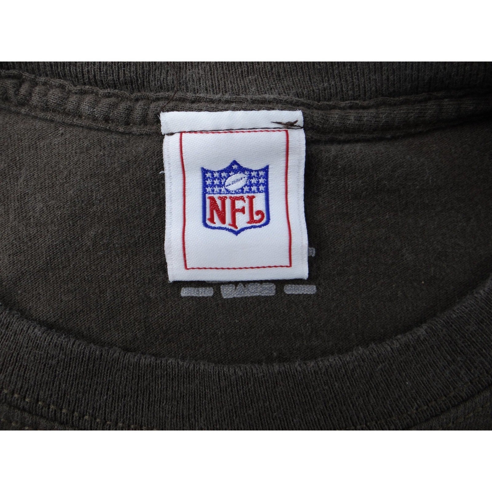 Cleveland Browns NFL Football Helmet Graphic T Shirt Men's Brown