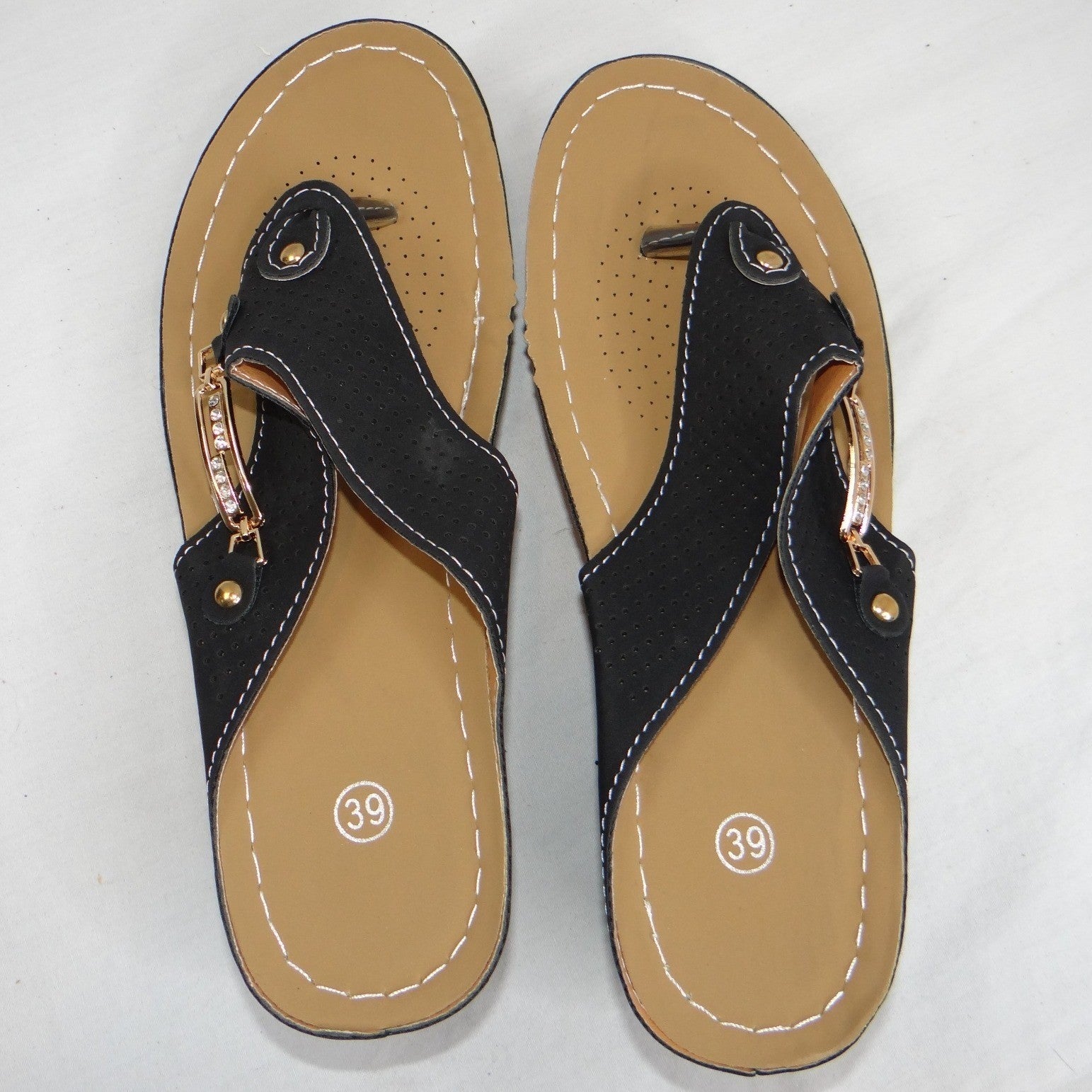 New Womens Black Wedge Thong Sandals Rhinestone Accent Comfort Slip On Size 8.5
