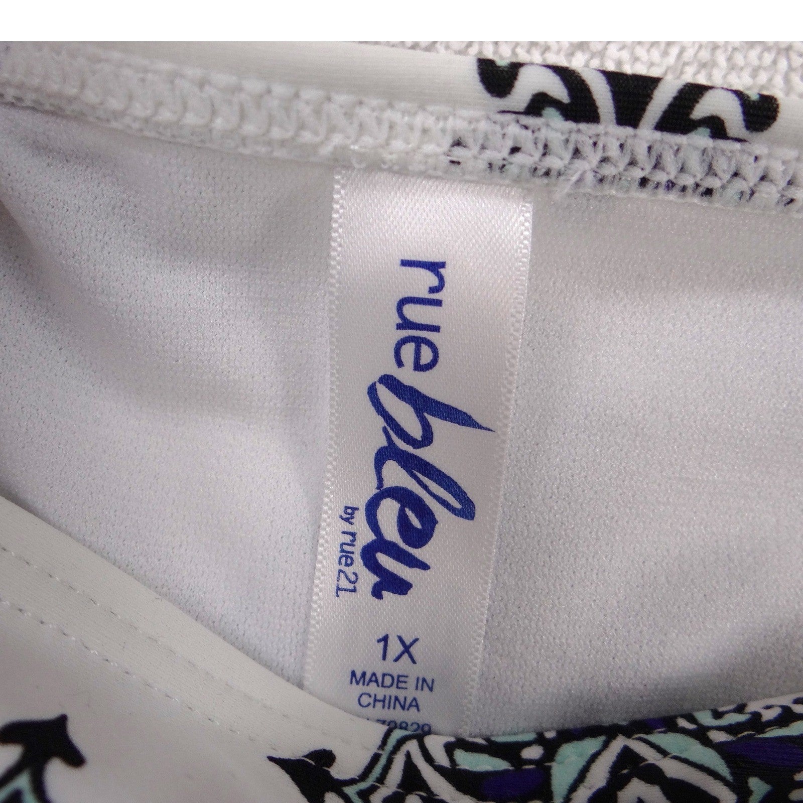 NWT-Rue Bleu by Rue21 Womens 1X High Waisted Bikini Bottoms Blue White Tiles