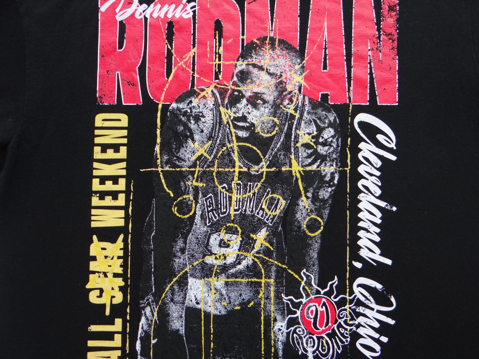 Vintage Dennis Rodman Cleveland Ohio Basketball T-Shirt