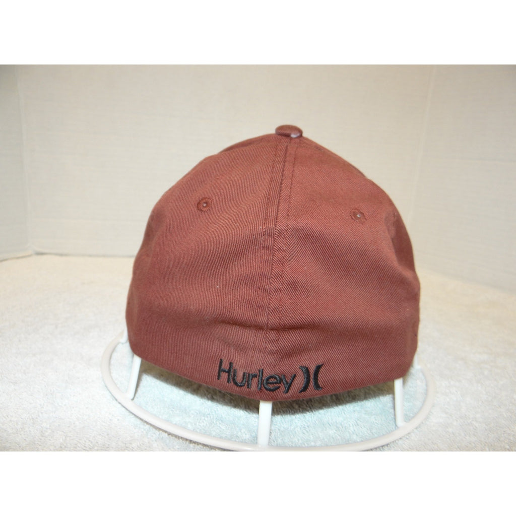 Hurley Flexfit Baseball Cap Hat Burgundy Maroon Embroidered Logo Mens S-M