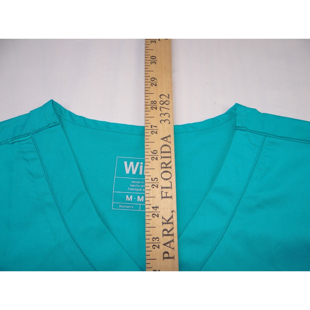 NWT-Wink Womens Classic Fit V-Neck Scrub Top Teal Blue Medium