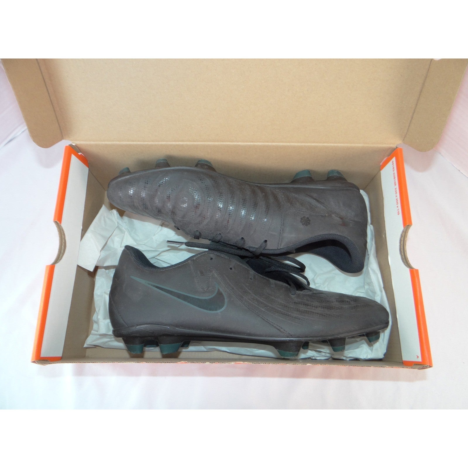 Nike Phantom GX Soccer Cleats Black FJ2557-002 Womens 11 Mens 9.5 FG Shoes