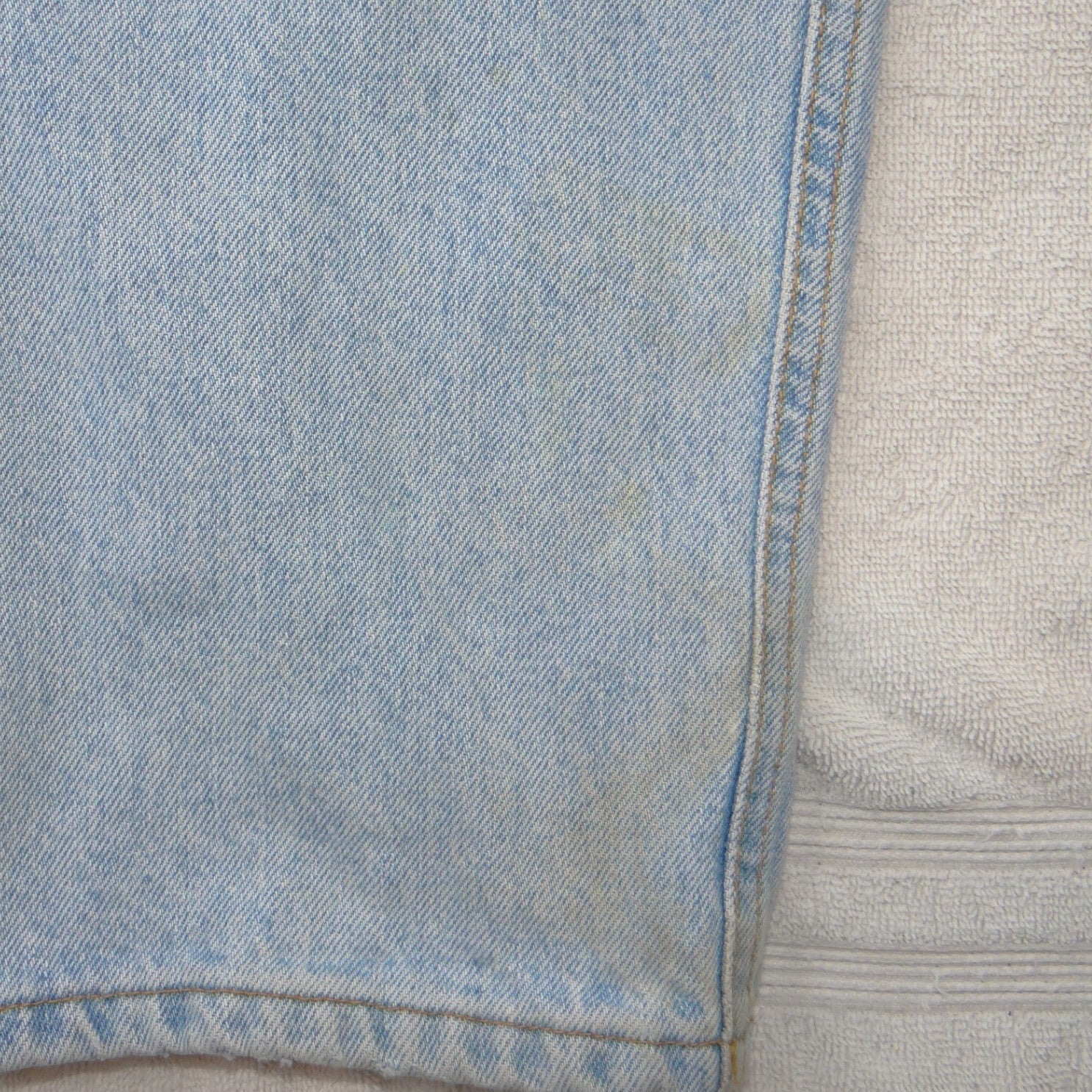 Calvin Klein Vintage Mens Light Wash Straight Leg Relaxed Denim Jeans 34x32