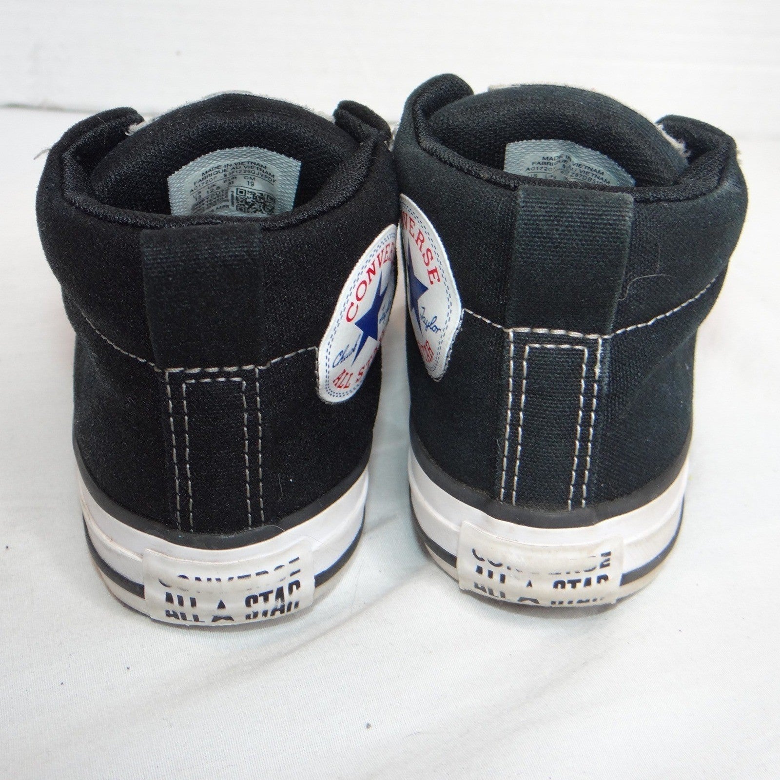 Converse Chuck Taylor All Star Mid Top Black Canvas Youth Shoes Size 13
