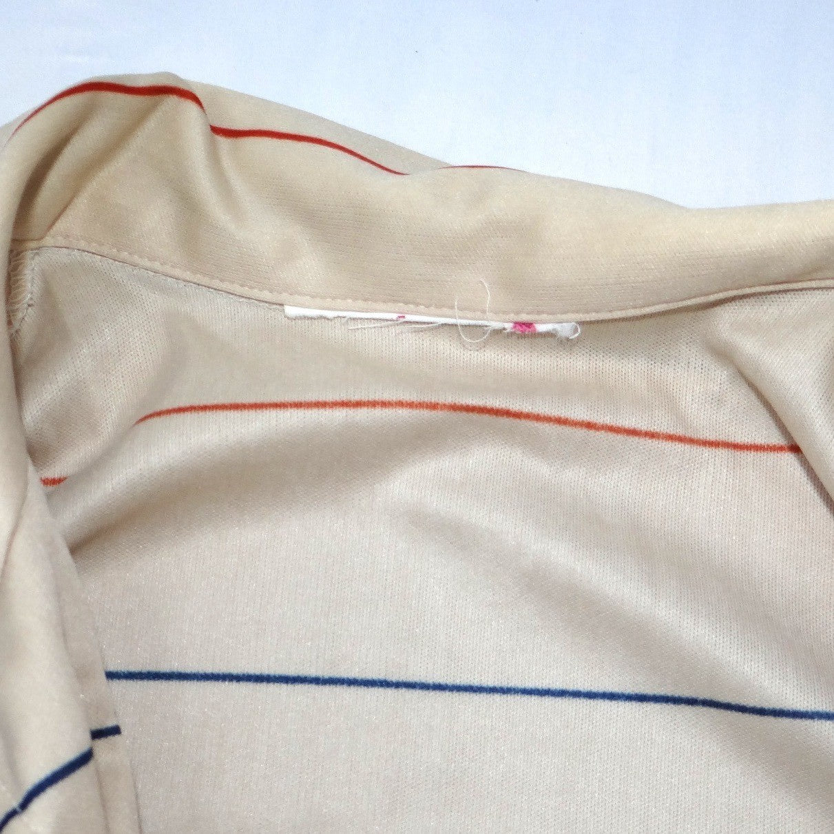 Vintage 70s Striped Long Sleeve Polo Shirt V-Neck Cream Red Navy Mens Medium